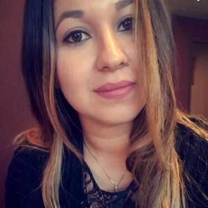 Meet your Posher, Jaqueline